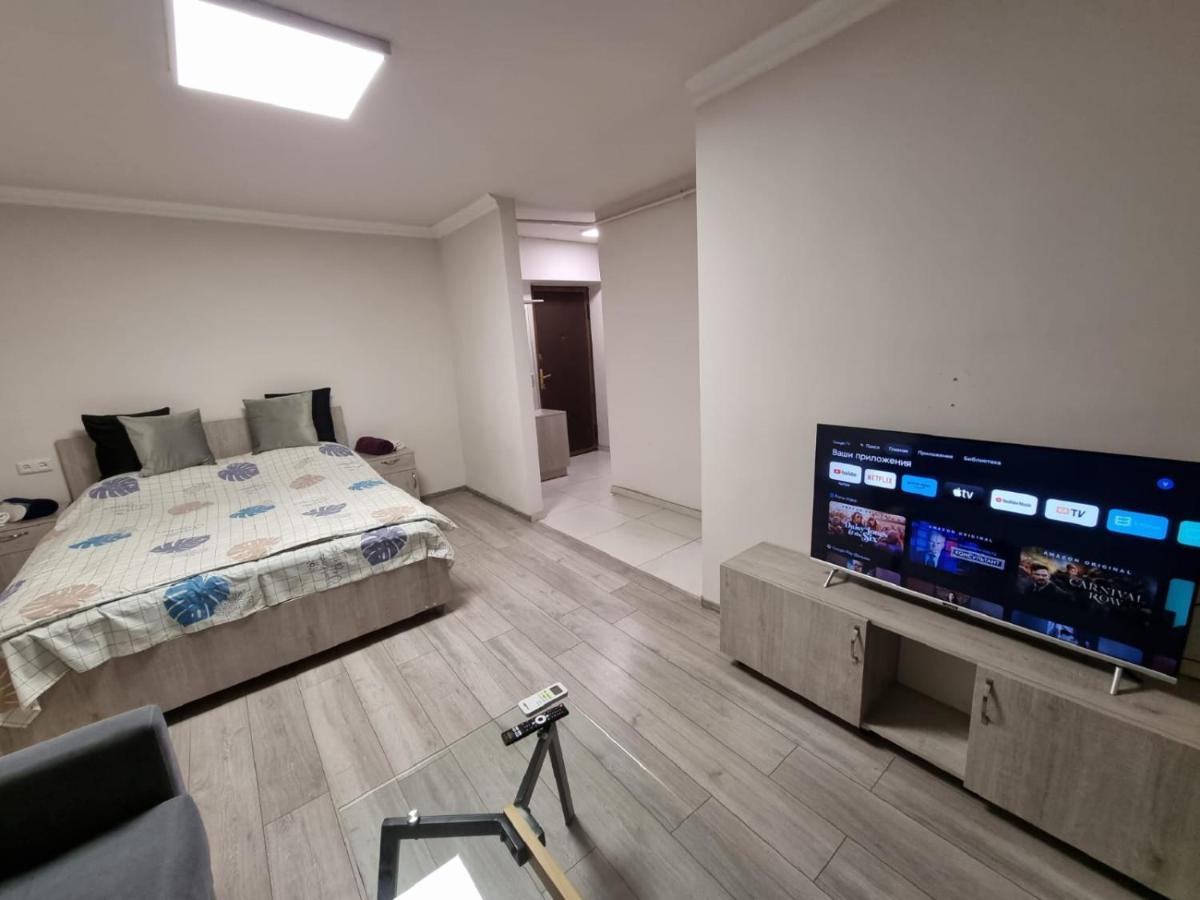 Апартаменты Vagashyan 18 Ереван Экстерьер фото